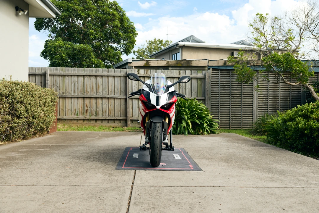 2025 Ducati V2 - Image 15 of 21