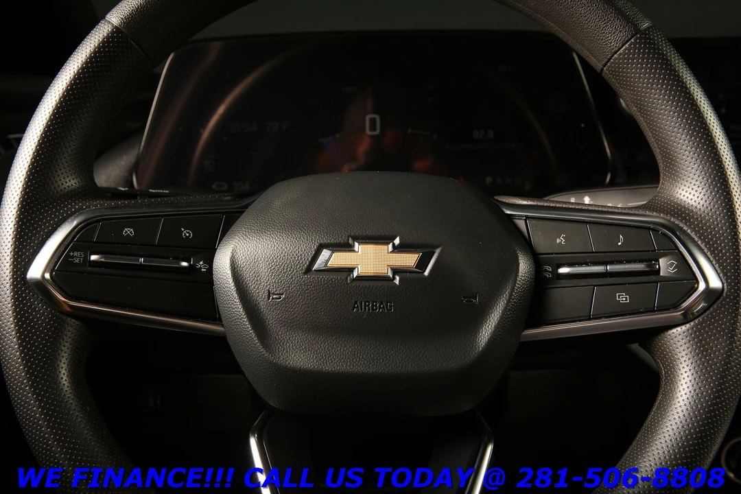 2025 Chevrolet Equinox - Image 14 of 21