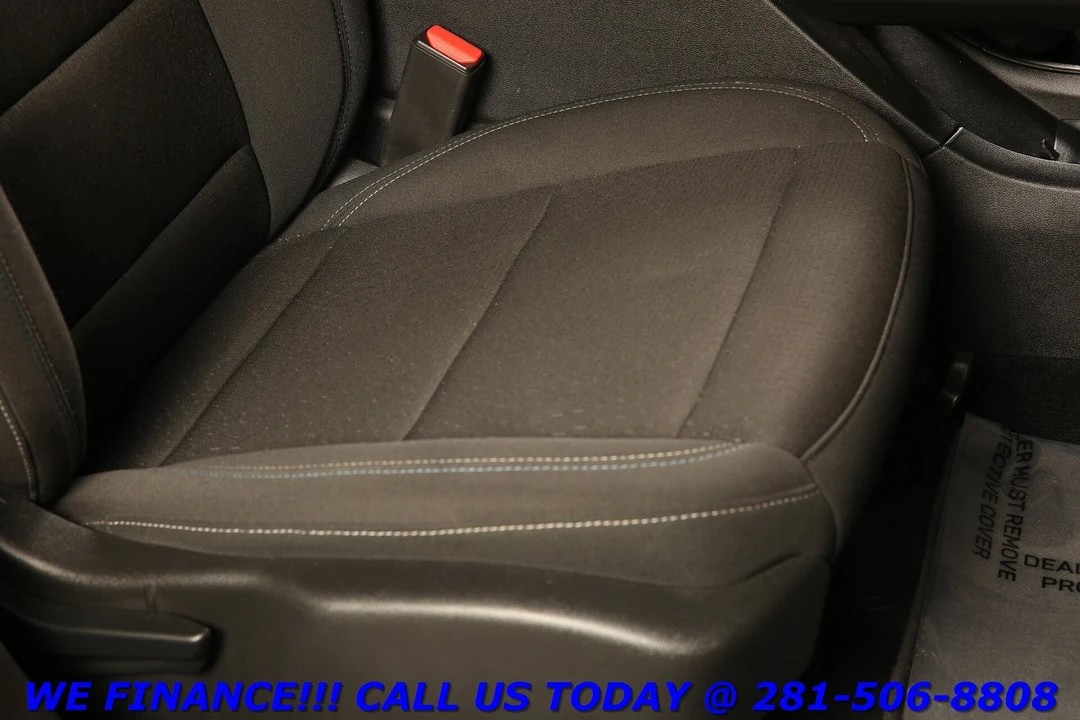 2025 Chevrolet Equinox - Image 20 of 21