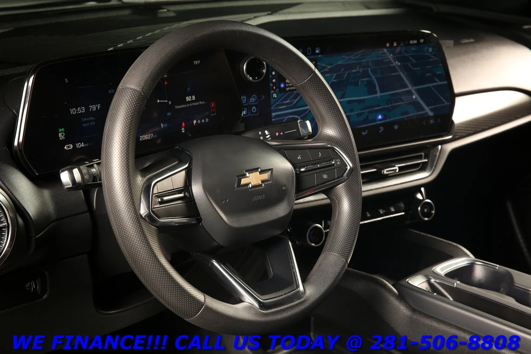 2025 Chevrolet Equinox - Image 11 of 21