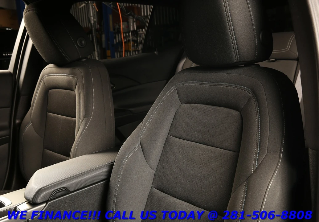 2025 Chevrolet Equinox - Image 12 of 21