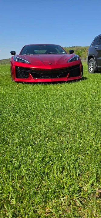 2025 Chevrolet Corvette C8 E-Ray - Image 2 of 7