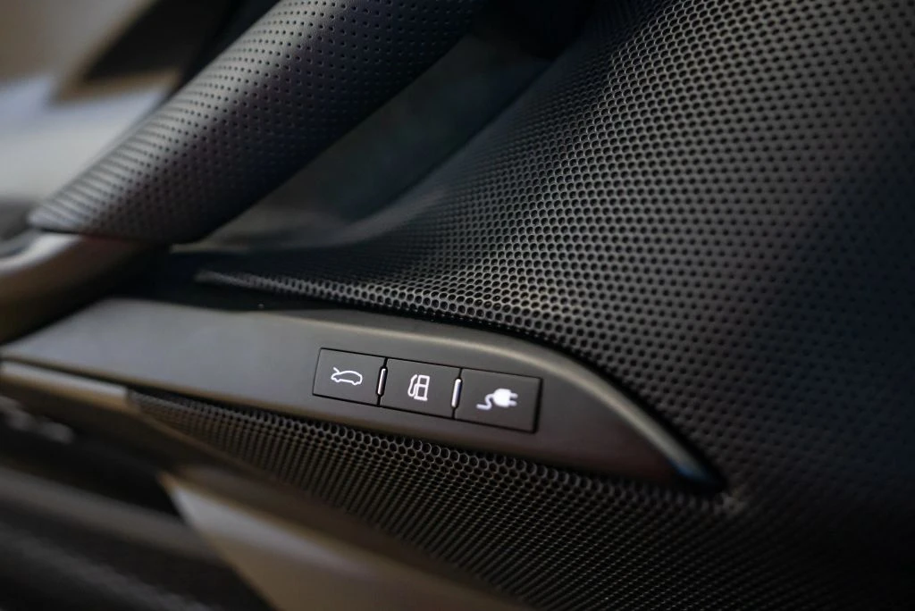 2025 Ferrari 296 GTB - Image 29 of 31