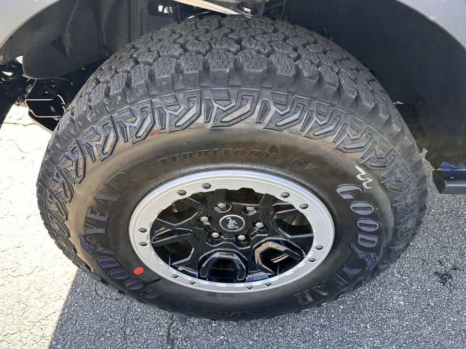 2025 Ford Bronco 6th Gen - Image 31 of 31