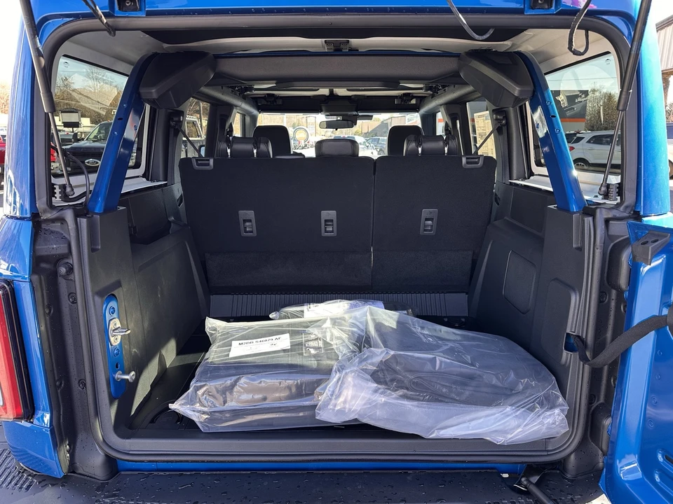 2025 Ford Bronco 6th Gen - Image 17 of 21