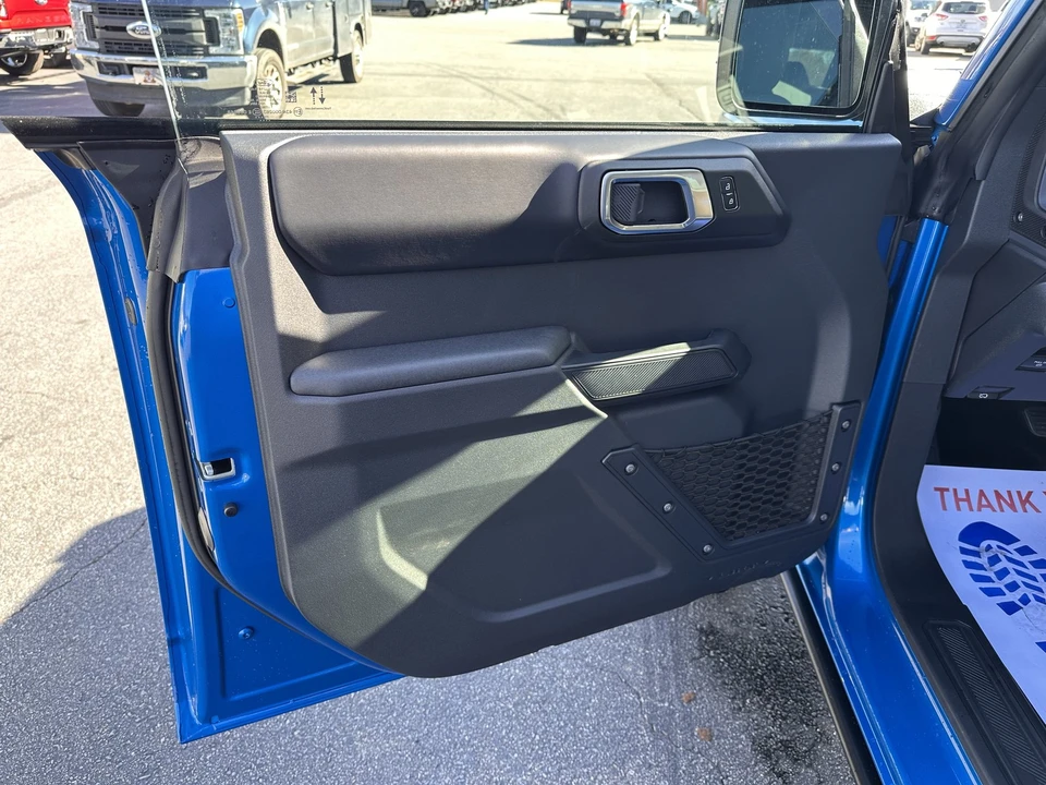 2025 Ford Bronco 6th Gen - Image 9 of 21