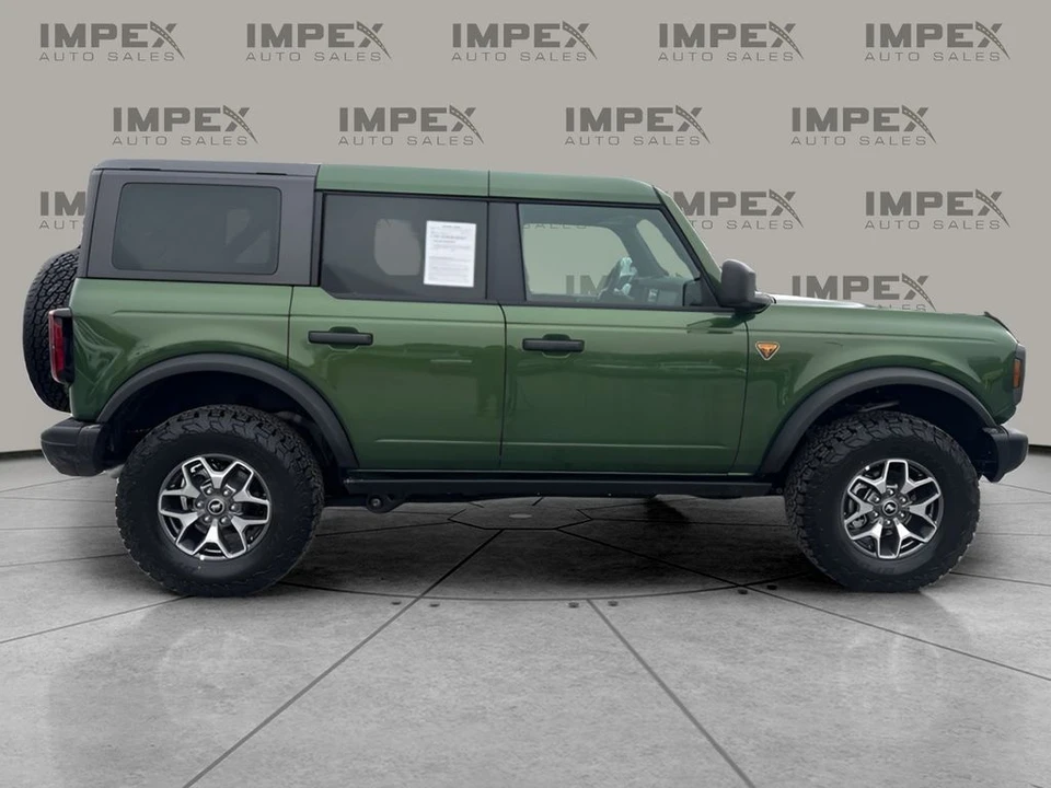 2025 Ford Bronco 6th Gen - Image 6 of 31