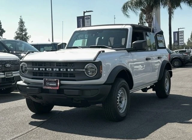 2025 Ford Bronco 6th Gen - Image 4 of 21