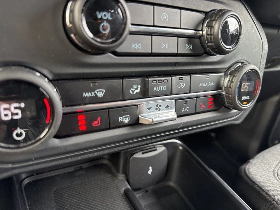 2025 Ford Bronco 6th Gen - Image 21 of 21