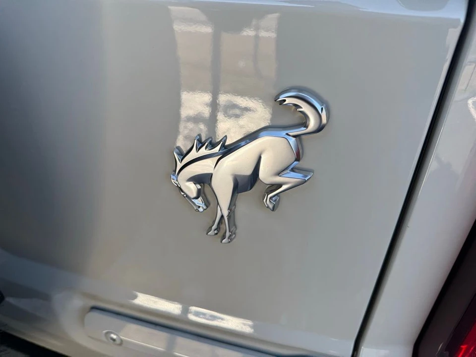 2025 Ford Bronco 6th Gen - Image 10 of 21
