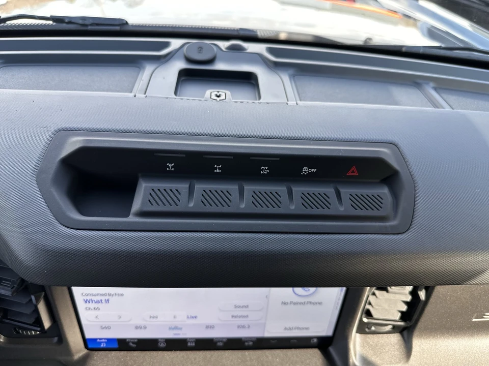 2025 Ford Bronco 6th Gen - Image 28 of 31