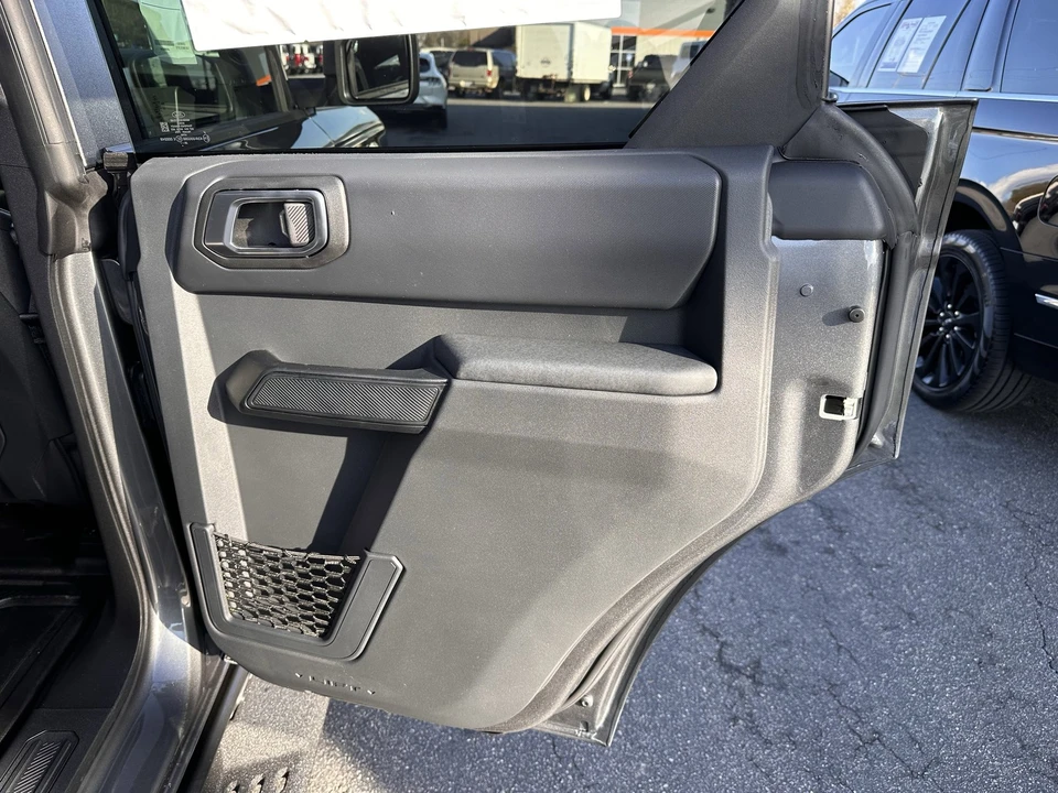 2025 Ford Bronco 6th Gen - Image 14 of 31