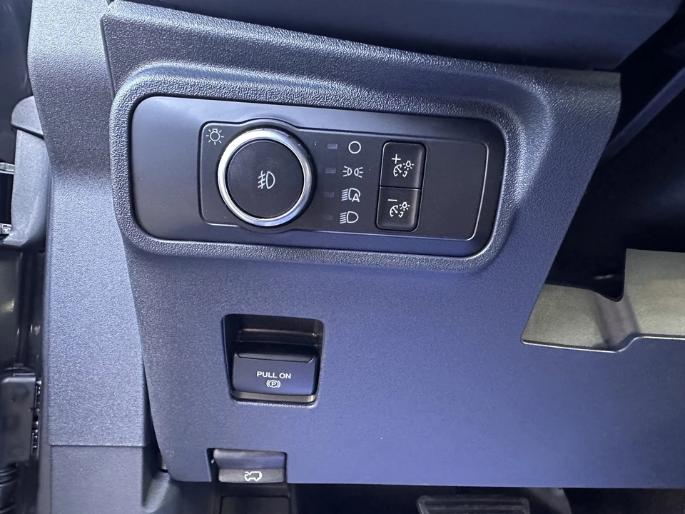 2025 Ford Bronco 6th Gen - Image 18 of 31