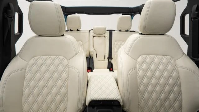 2025 Ford Bronco 6th Gen - Image 3 of 21