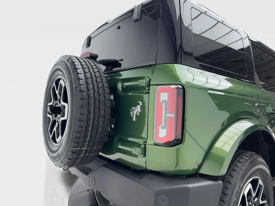 2025 Ford Bronco 6th Gen - Image 7 of 21