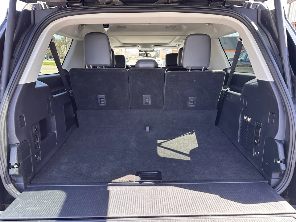 2025 Ford Expedition 5th Gen - Image 17 of 21