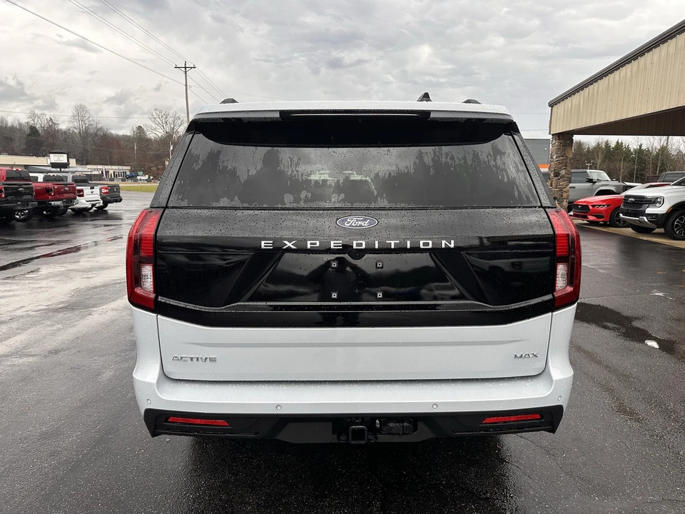 2025 Ford Expedition 5th Gen - Image 7 of 21
