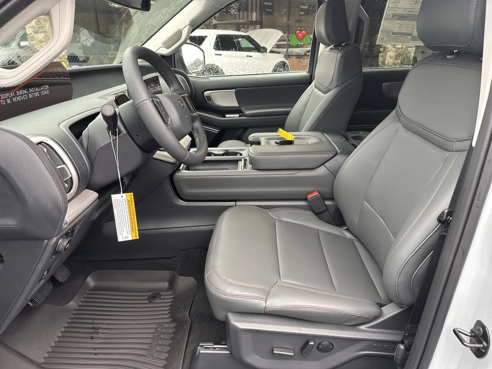 2025 Ford Expedition 5th Gen - Image 10 of 21