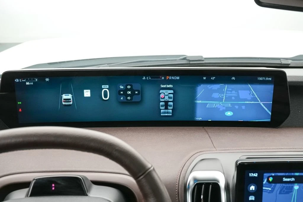 2025 Ford Expedition 5th Gen - Image 20 of 21