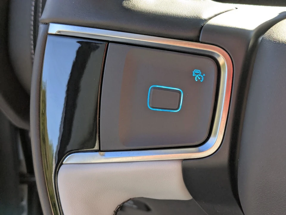 2025 Ford Expedition 5th Gen - Image 19 of 21