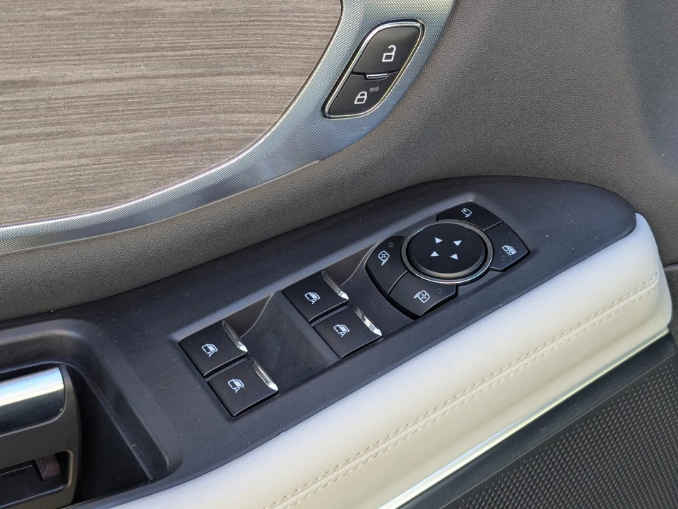 2025 Ford Expedition 5th Gen - Image 13 of 21