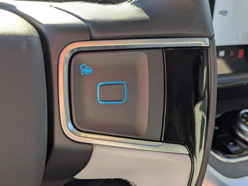 2025 Ford Expedition 5th Gen - Image 20 of 21