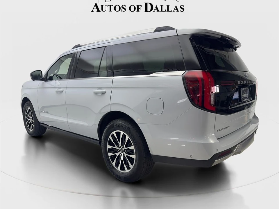 2025 Ford Expedition 5th Gen - Image 9 of 21
