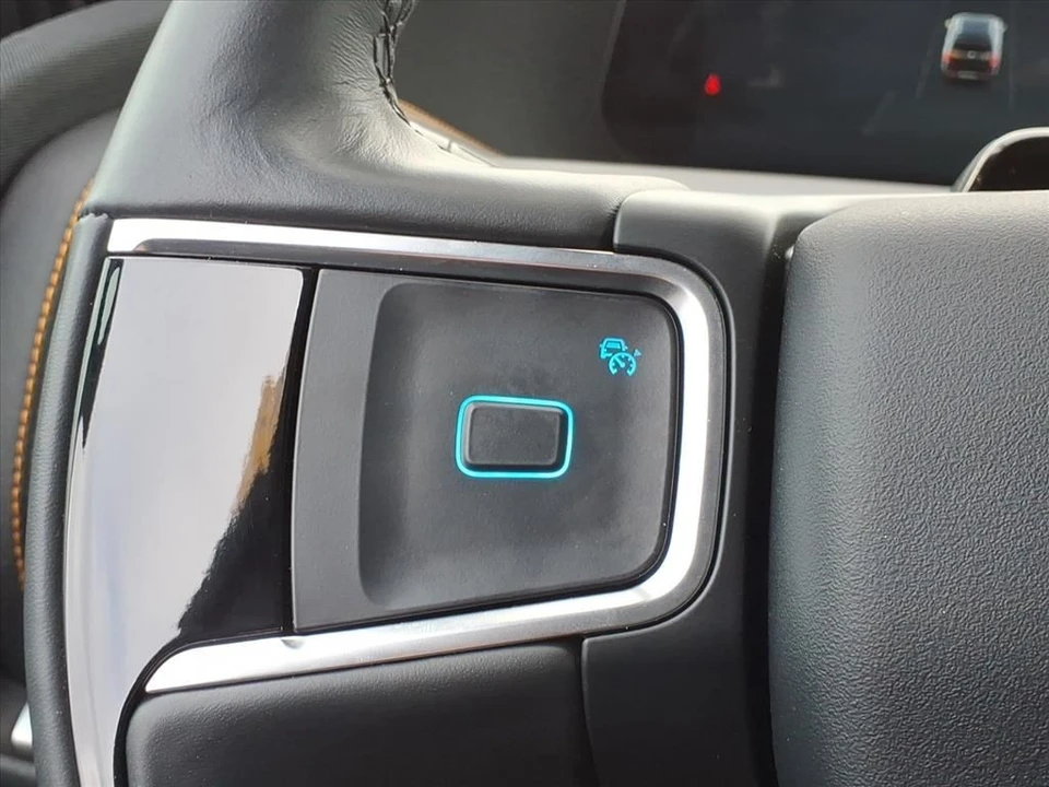 2025 Ford Expedition 5th Gen - Image 20 of 21