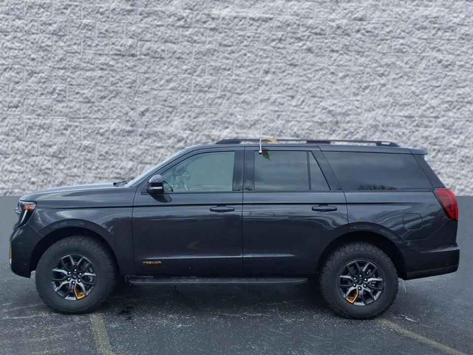 2025 Ford Expedition 5th Gen - Image 4 of 21