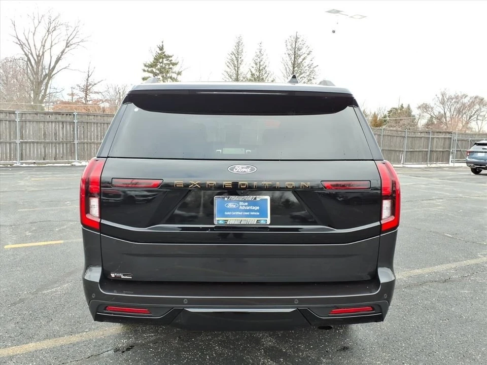 2025 Ford Expedition 5th Gen - Image 6 of 21