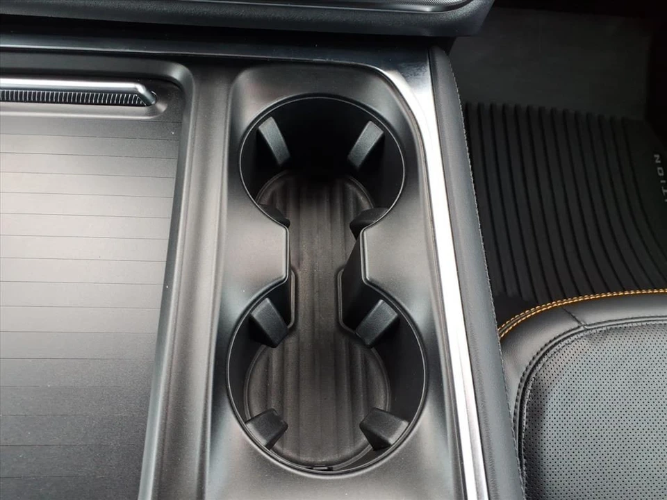 2025 Ford Expedition 5th Gen - Image 13 of 21