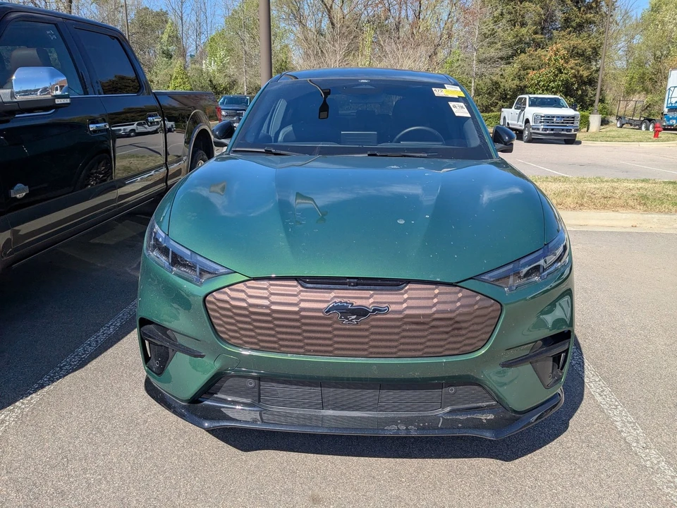 2025 Ford Mustang Mach-E - Image 2 of 3