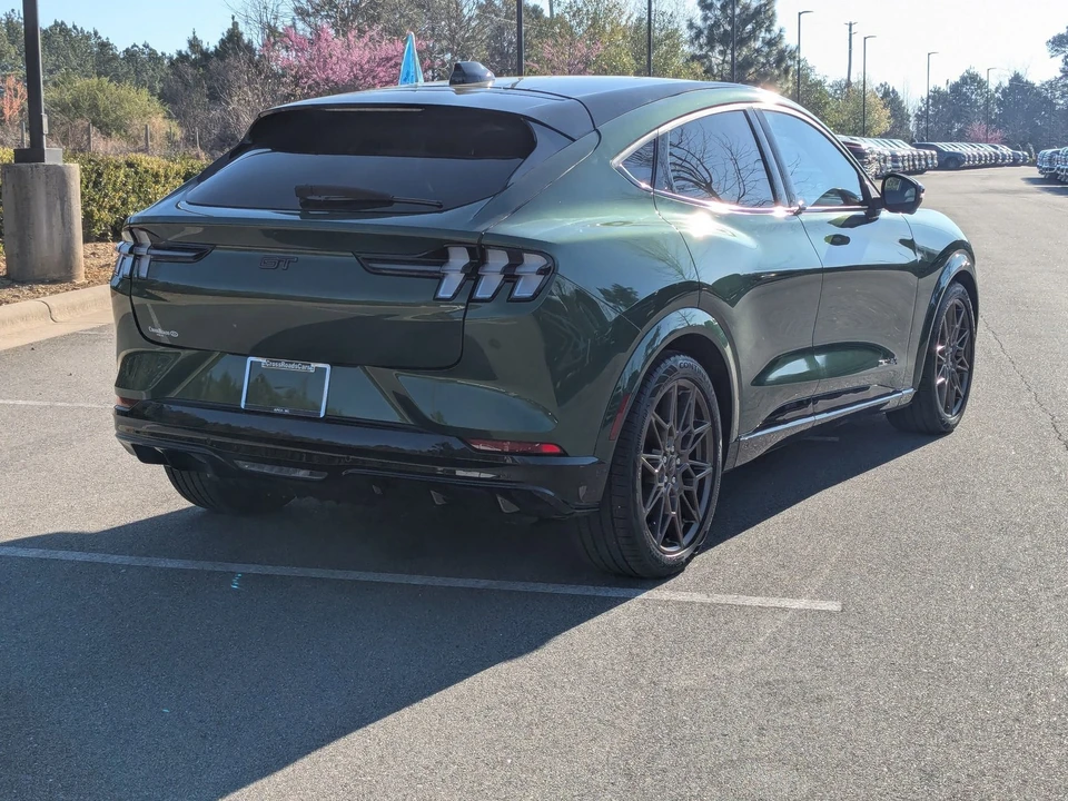 2025 Ford Mustang Mach-E - Image 4 of 21