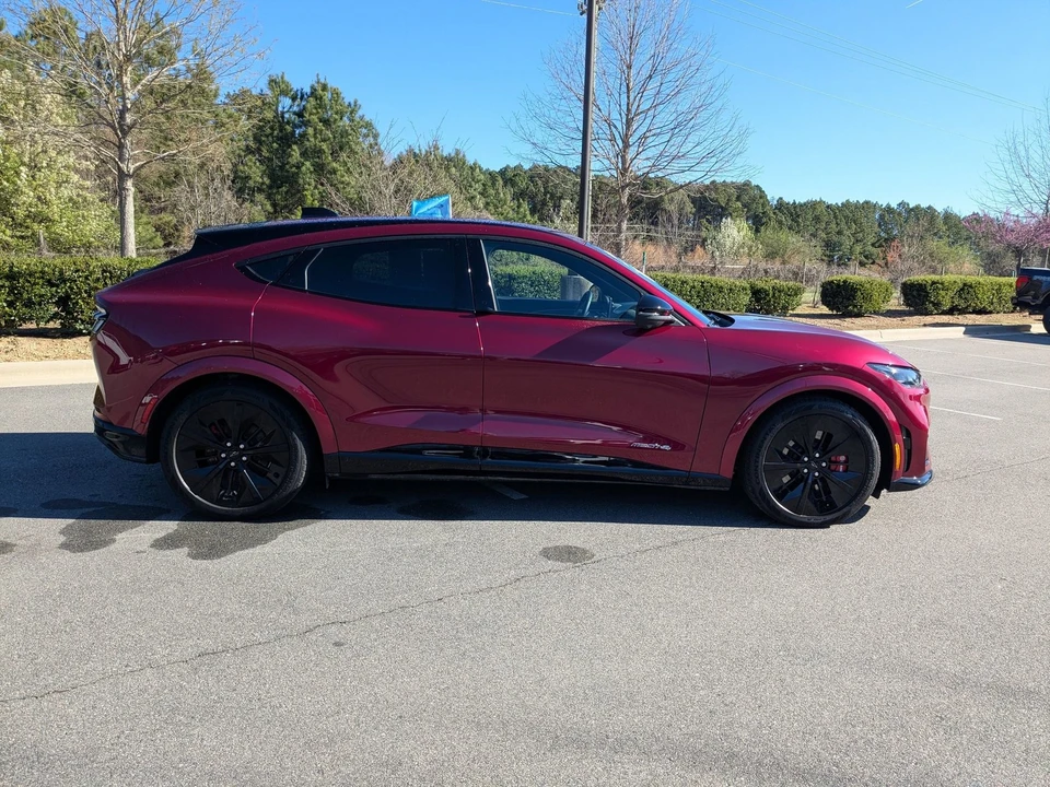 2025 Ford Mustang Mach-E - Image 3 of 21