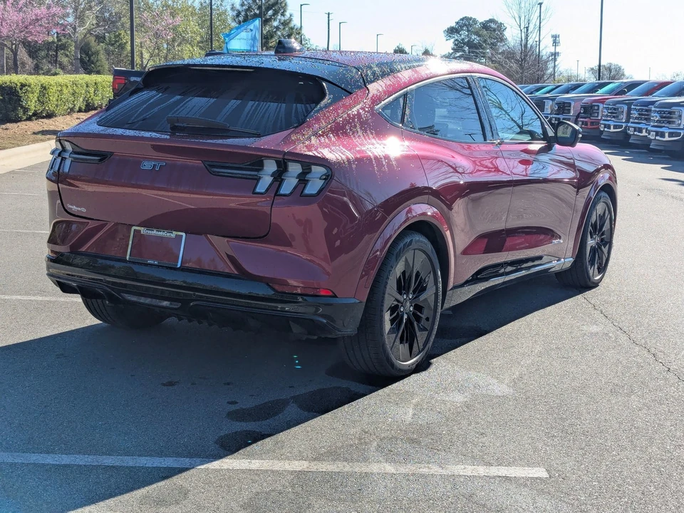 2025 Ford Mustang Mach-E - Image 4 of 21