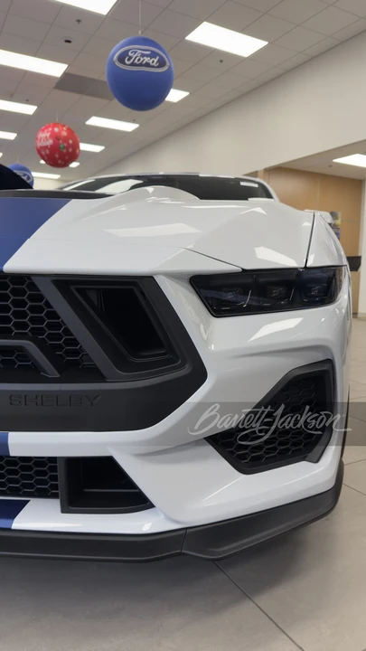 2025 Ford Shelby Mustang - Image 9 of 18