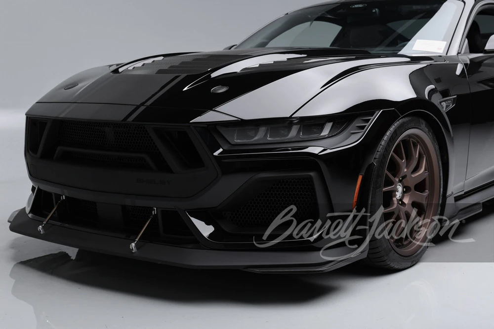 2025 Ford Shelby Mustang - Image 13 of 31