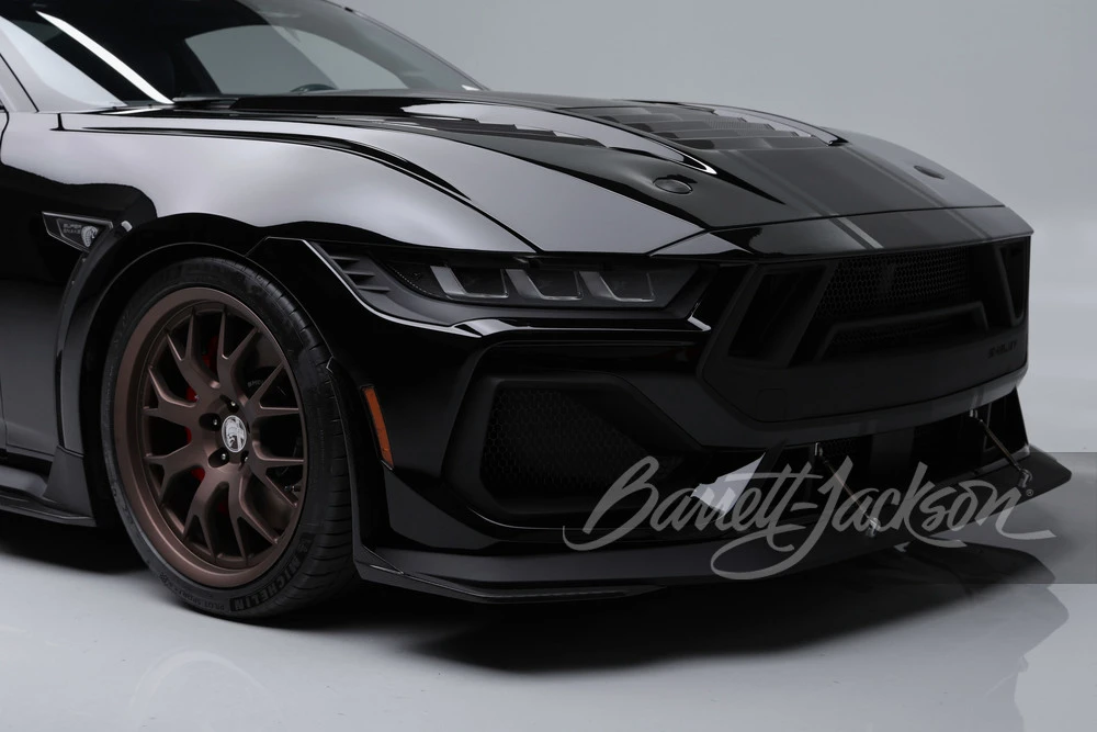 2025 Ford Shelby Mustang - Image 14 of 31