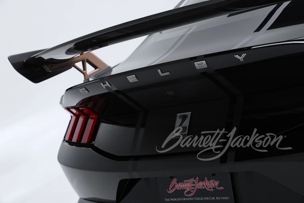 2025 Ford Shelby Mustang - Image 19 of 31