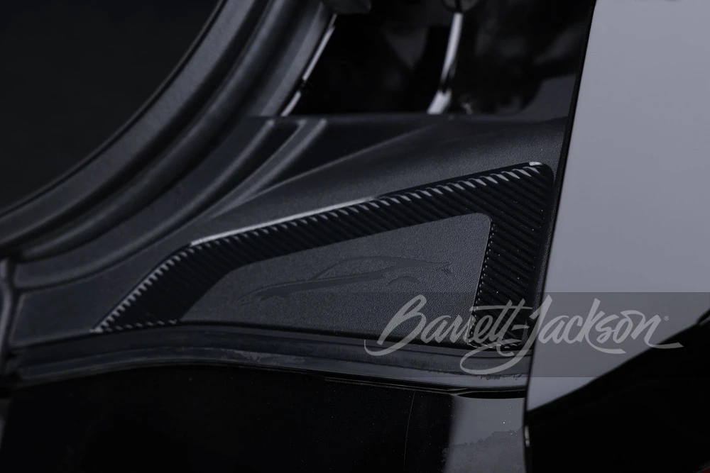 2025 Ford Shelby Mustang - Image 26 of 31