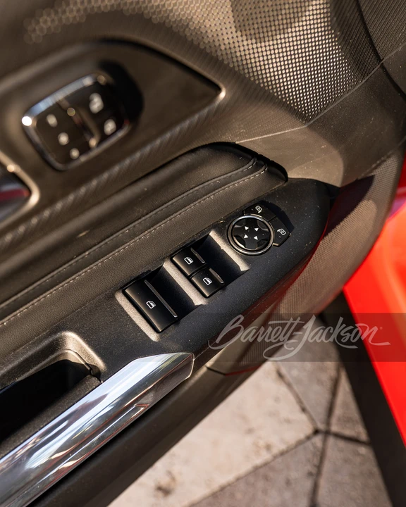 2025 Ford Shelby Mustang - Image 19 of 31