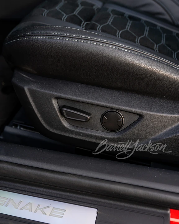 2025 Ford Shelby Mustang - Image 21 of 31