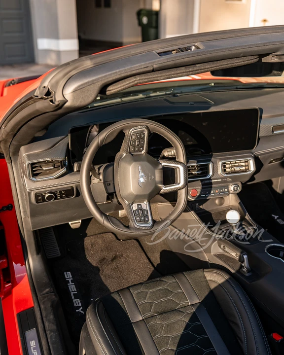 2025 Ford Shelby Mustang - Image 20 of 31