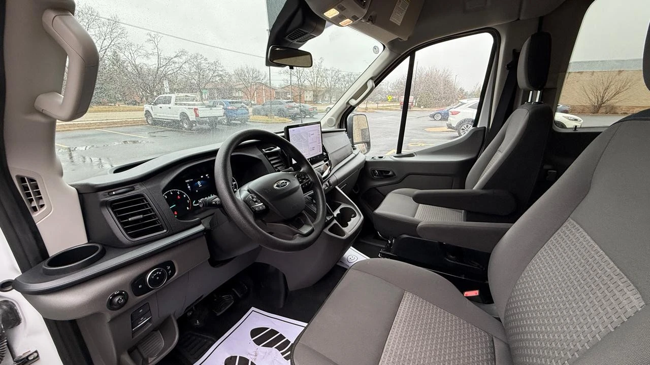 2025 Ford Transit - Image 9 of 21