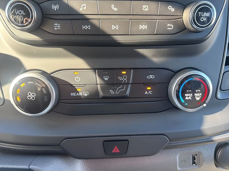 2025 Ford Transit - Image 16 of 21