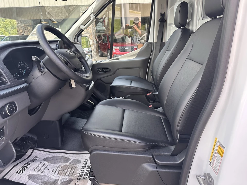 2025 Ford Transit - Image 10 of 21