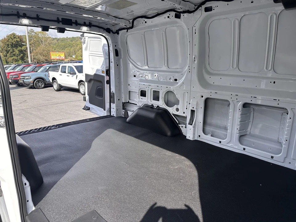 2025 Ford Transit - Image 14 of 21