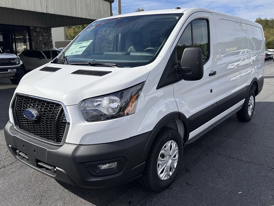 2025 Ford Transit - Image 2 of 21