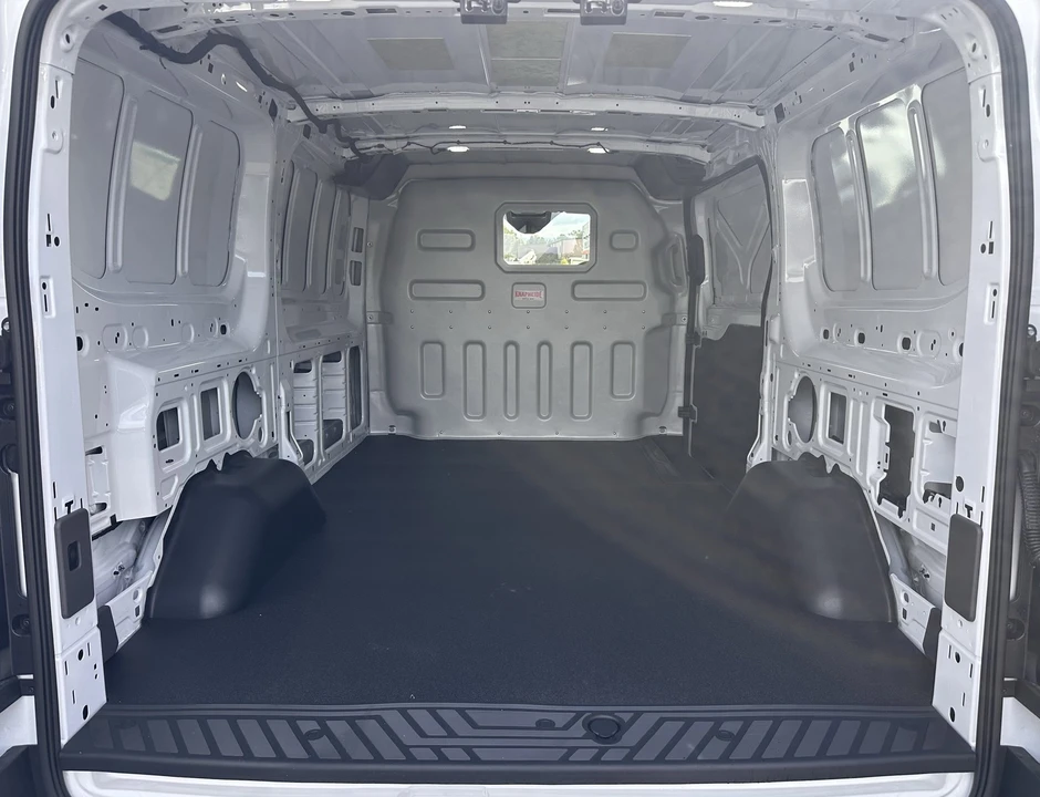 2025 Ford Transit - Image 15 of 21