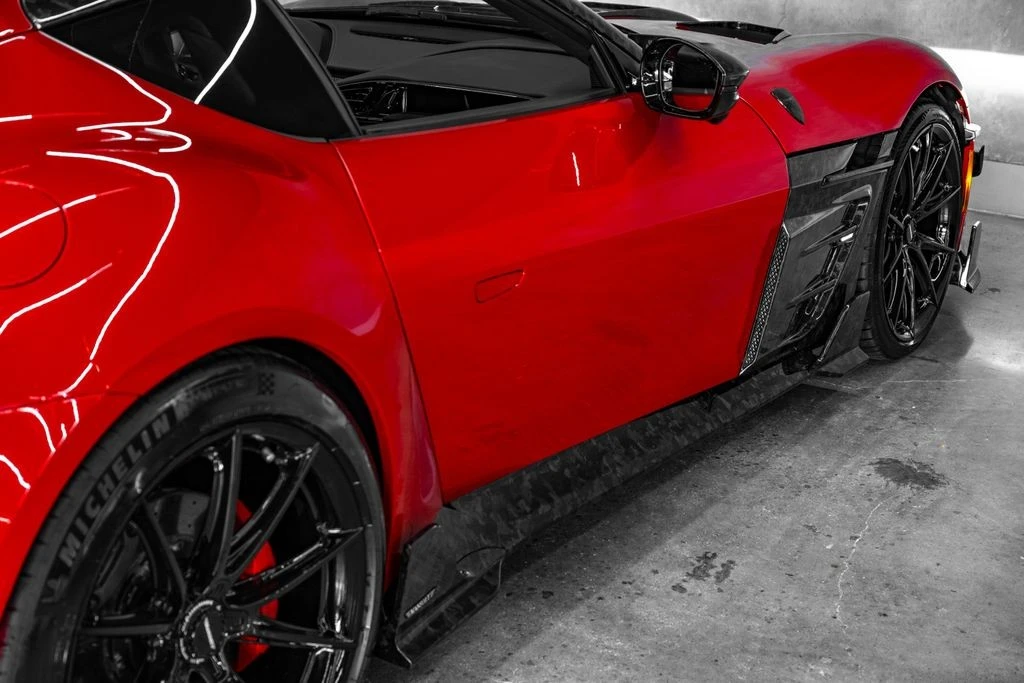 2025 Ferrari 12Cilindri - Image 29 of 31